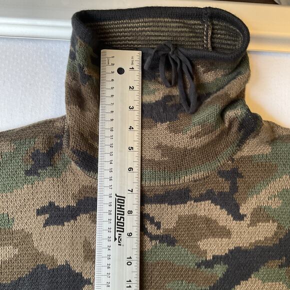 Forever 21 Men Sweatshirt L Green Camouflage Long Sleeve Turtleneck - Picture 7 of 9